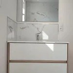 De La