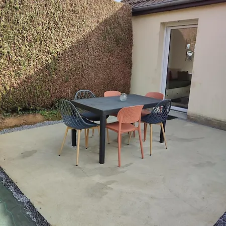 De La Sée Hébergement de vacances Brécey